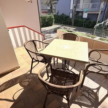 شقة Beachside Duplex With Bbq And Pool بيبيوني