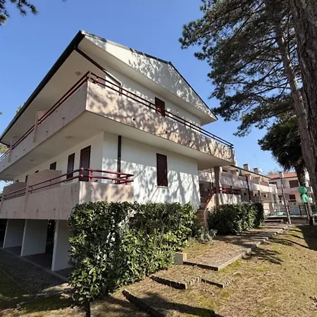 Beachside Duplex With Bbq And Pool *